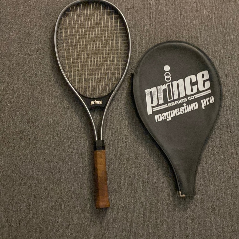Nice Prince Tennis Racquet with cover